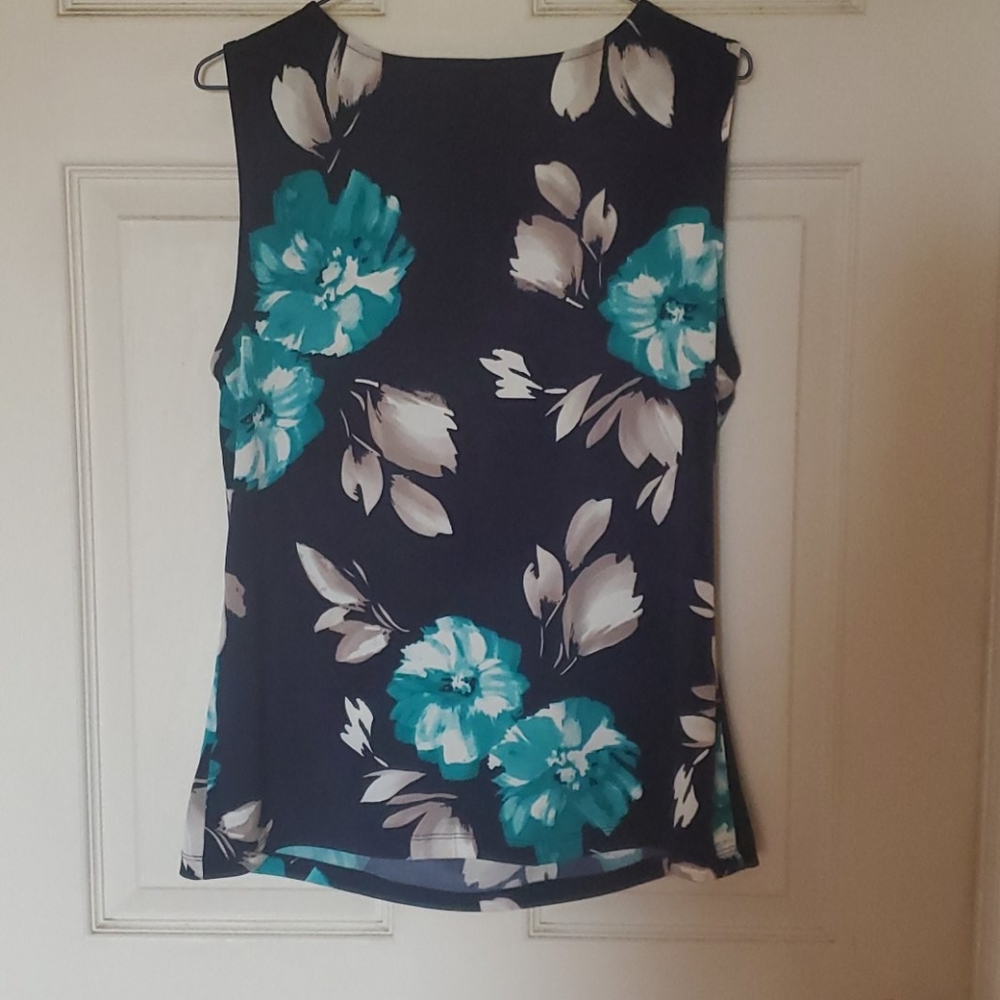 Shirt - Picture 3 of 3